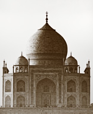 Old picture of Taj Mahal in Agra