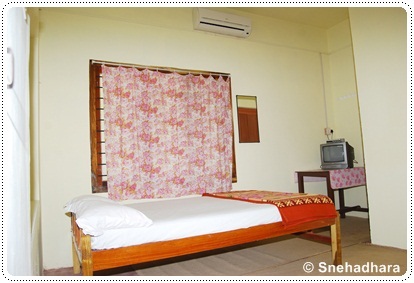 Snehadhara room, photo courtesy of Snehadhara homestay